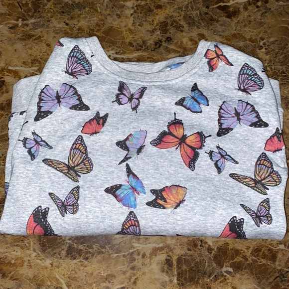 butterfly sweater - Picture 1 of 2